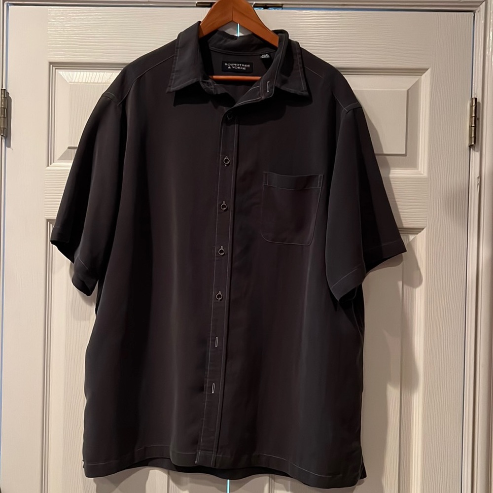 Round tree & Yorke button down shirt